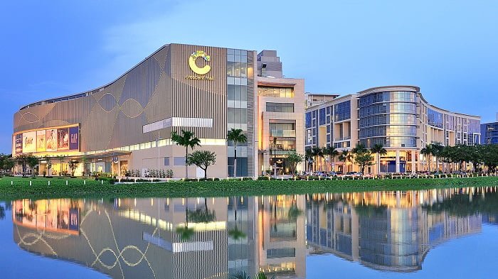 Trung tâm mua sắm Crescent Mall trong Khu The Crescent 