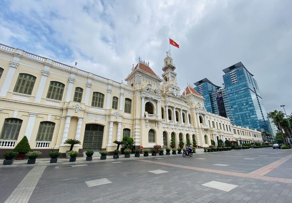 Tòa nhà UBND TP Hồ Chí Minh Quận 1