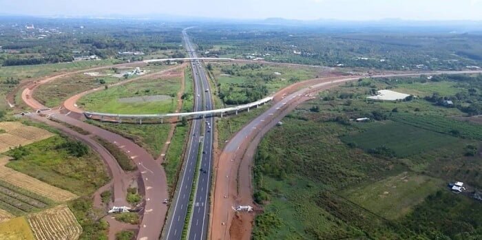 Nút giao giữa cao tốc Dầu Giây - Phan Thiết và Long Thành - Dầu Giây