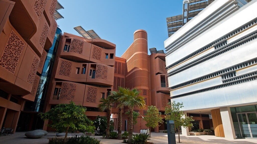 Dự án Masdar City do Foster + Partners thiết kế