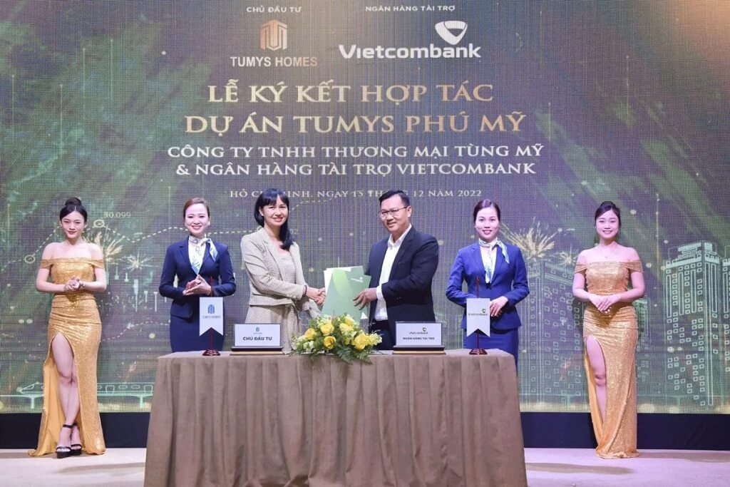 Lễ ký kết hợp tác giữa chủ đầu tư Tumys Homes và Vietcombank